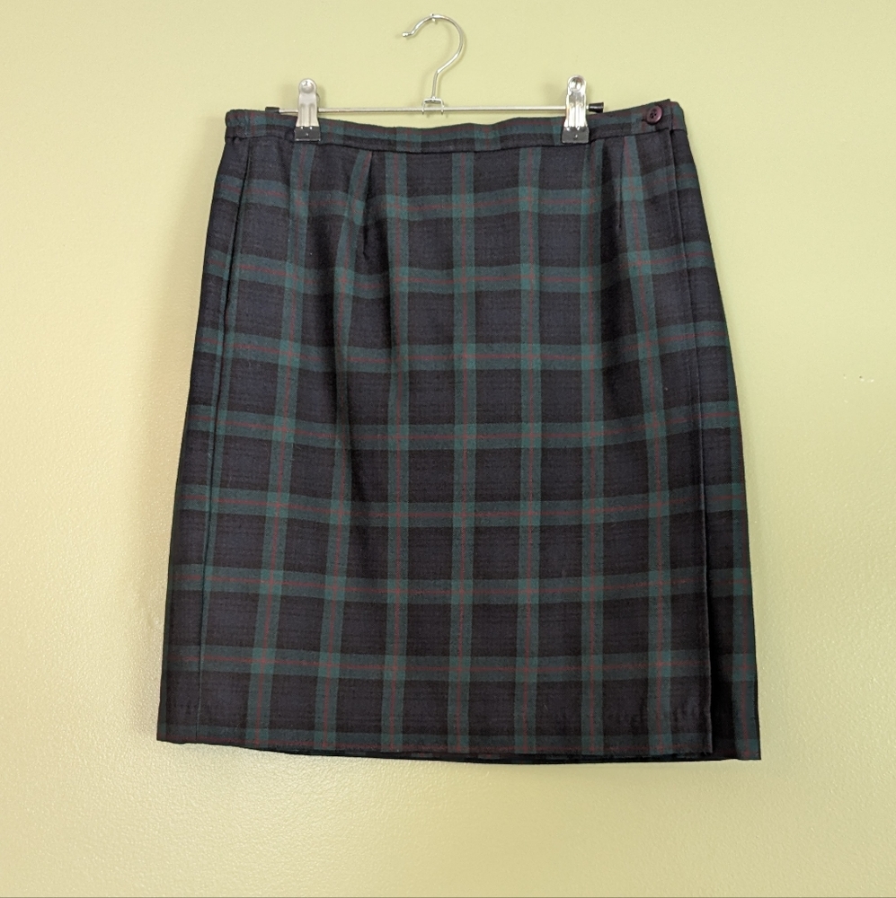 90s Requirements Blue and Green Plaid Skirt
